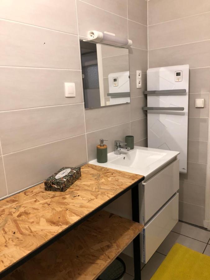Gite A La Ferme Chaleureux Avec Cheminee Preveranges 외부 사진